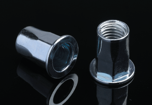 Thép Flat Head Semi-Hex Body Rivet Nut Loại mở